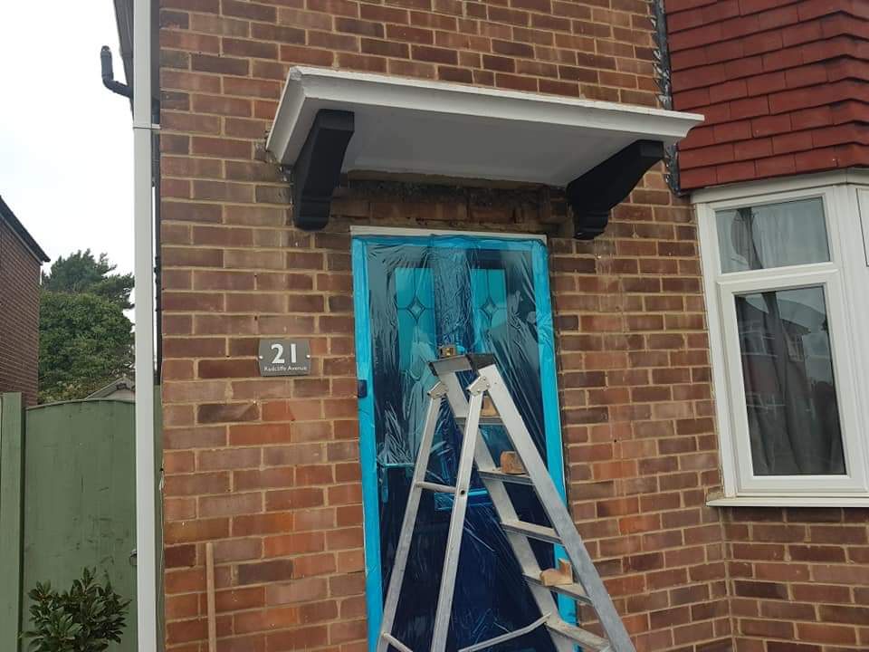 Lintel installation work